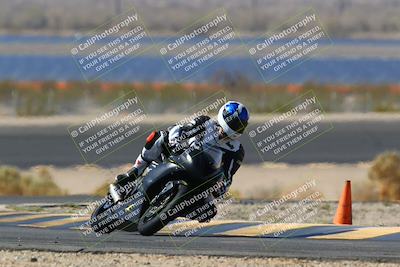 media/Apr-10-2022-SoCal Trackdays (Sun) [[f104b12566]]/Turn 14 (10am)/